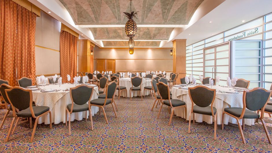 Crowne Plaza Torreon Ballroom