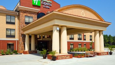 Holiday Inn Express & Suites Greenville