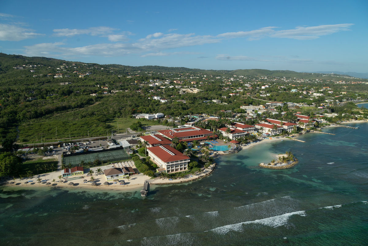 Holiday Inn Resort Montego Bay travel advisor fam - Travelweek