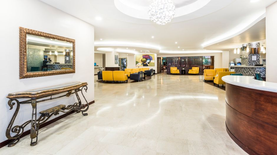 Holiday Inn Managua Convention Center Lobby