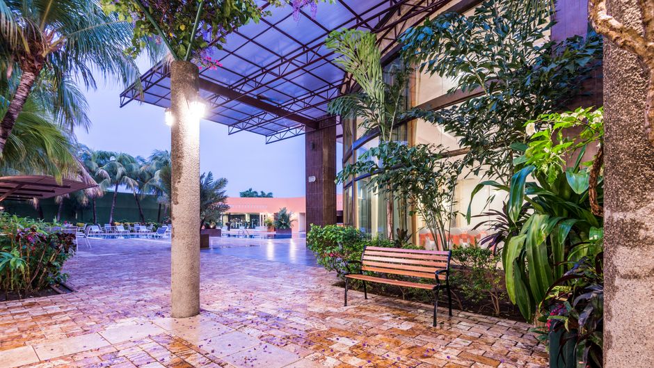 Holiday Inn Managua Convention Center Lobby