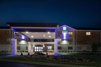 Holiday Inn Express Louisville Northeast