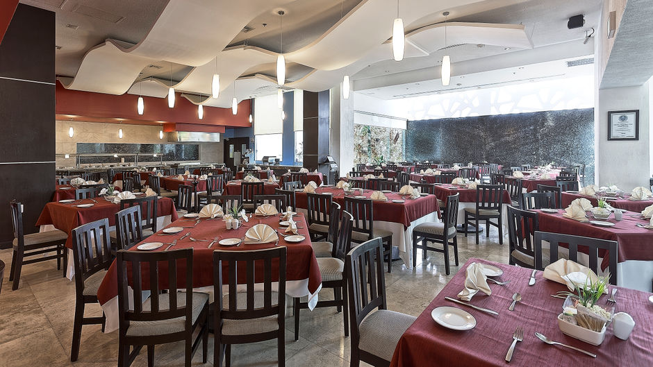 Holiday Inn Campeche Restaurant