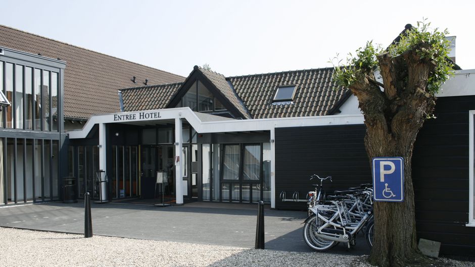 Fletcher Hotel de Witte Brug Exterior