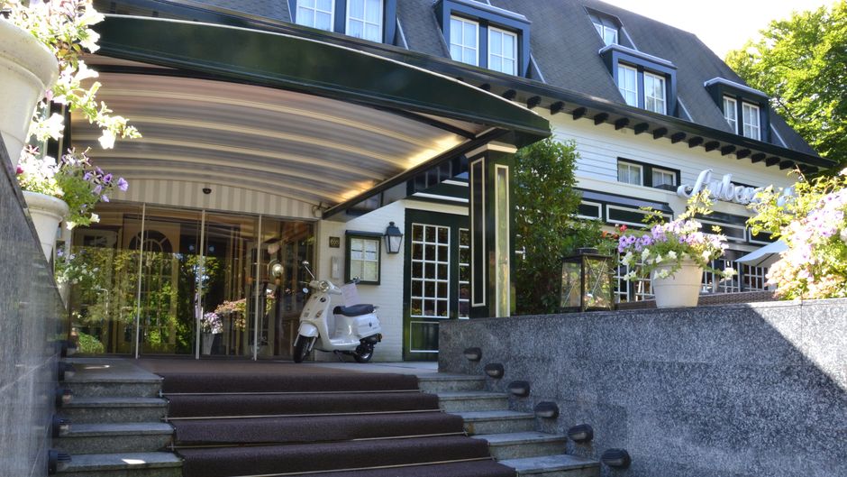Fletcher Hotel Auberge de Kieviet Exterior