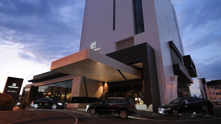Kronwell Brasov Hotel Exterior