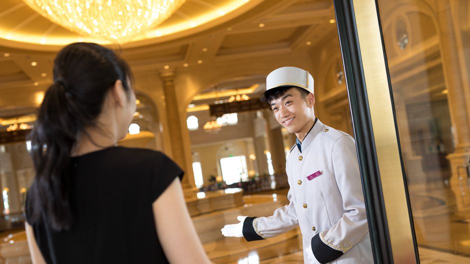 Crowne Plaza Qingdao Ocean Spring Resort Lobby