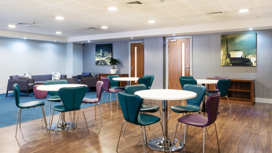 Holiday Inn Express Snow Hill Meeting
