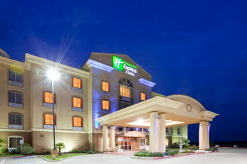 Holiday Inn Express Hotel & Suites