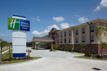 Holiday Inn Express Hotel & Suites