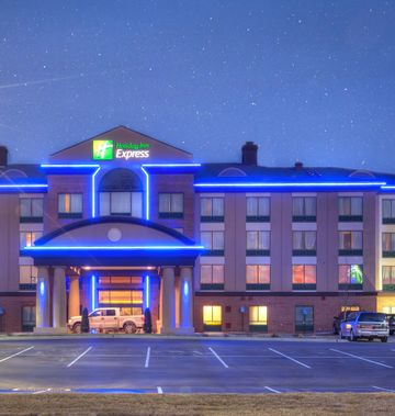 Holiday Inn Express Wichita South