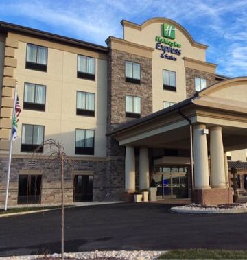 Holiday Inn Express & Suites Butler