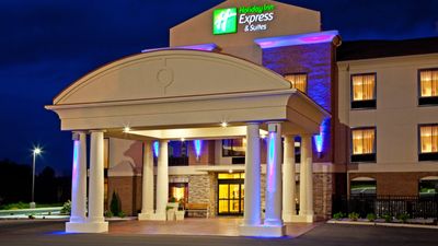 Holiday Inn Express Hotel & Suites