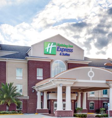 Holiday Inn Express Suites Raceland