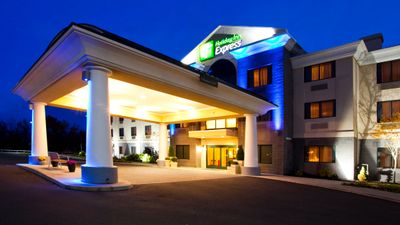 Holiday Inn Express Syracuse Airport