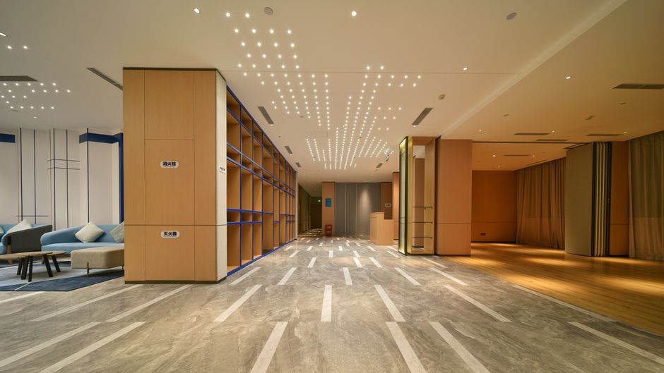 Holiday Inn Express Xi'an Ancient Town W Lobby