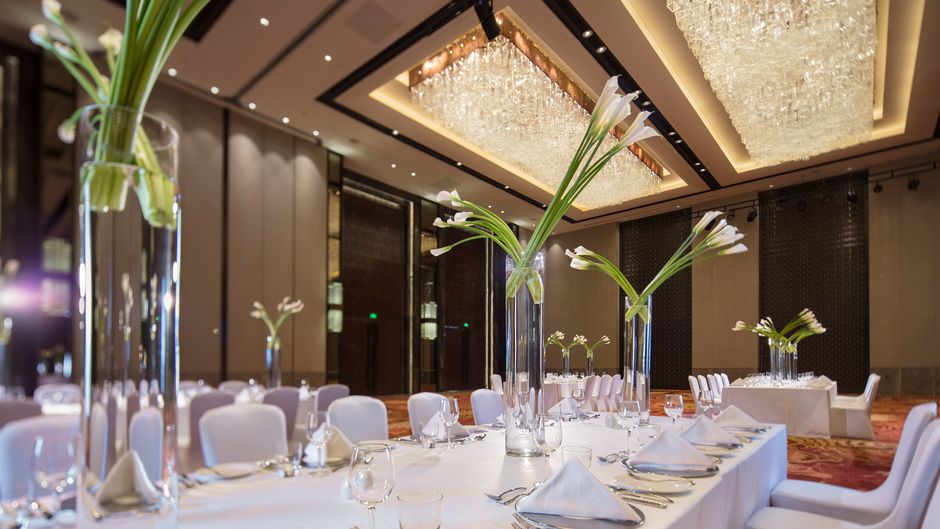HUALUXE Hotels & Resorts Zhangjiakou Ballroom