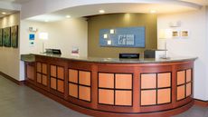 Holiday Inn Express & Suites