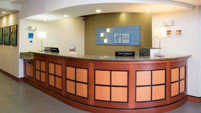 Holiday Inn Express & Suites