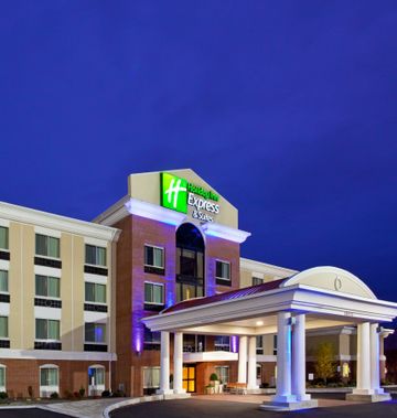 Holiday Inn Express Niagara Falls