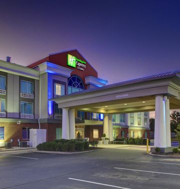 Holiday Inn Express & Suites Emporia