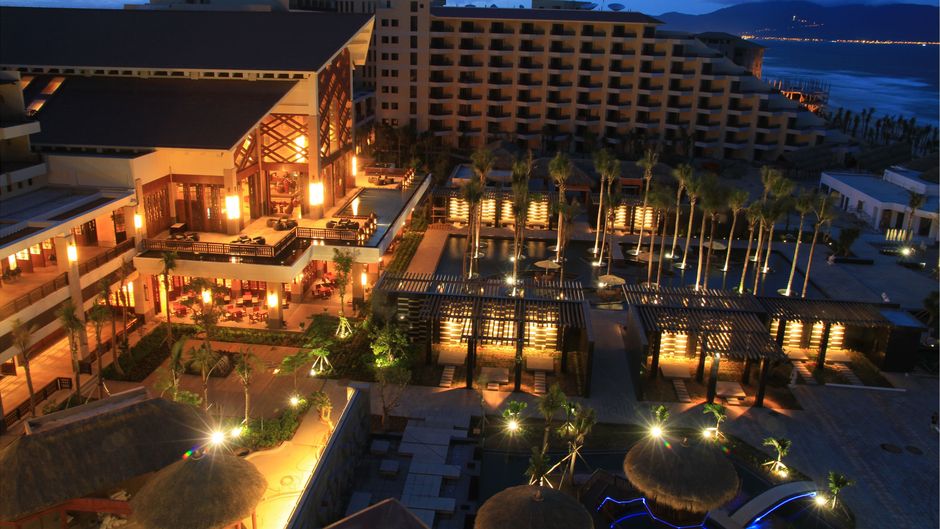 Crowne Plaza Danang Exterior