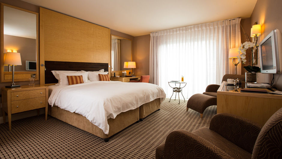 The Club Hotel & Spa Room
