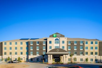 Holiday Inn Express Stes Arboretum Area