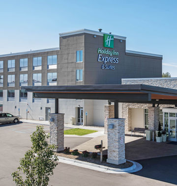 Holiday Inn Express & Suites Ludington