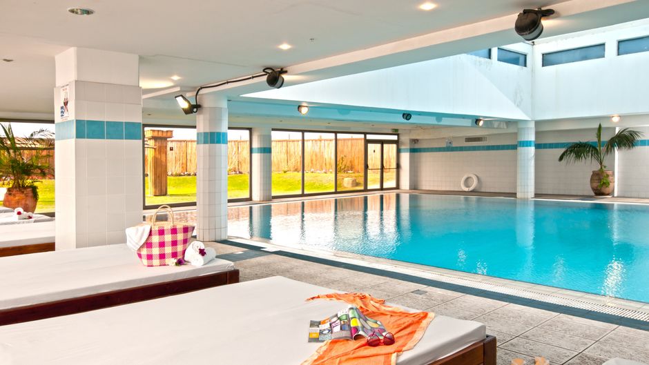 Leonardo Hotel Haifa Pool