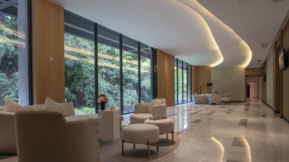 Holiday Inn Express E'mei Qiliping Restaurant