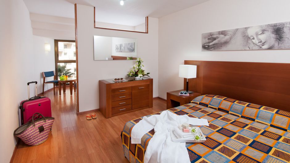 Leonardo Hotel Tiberias Suite