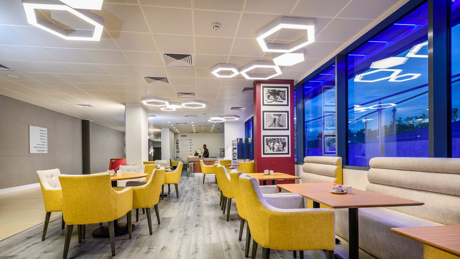 Atrium Hotel Heathrow Restaurant