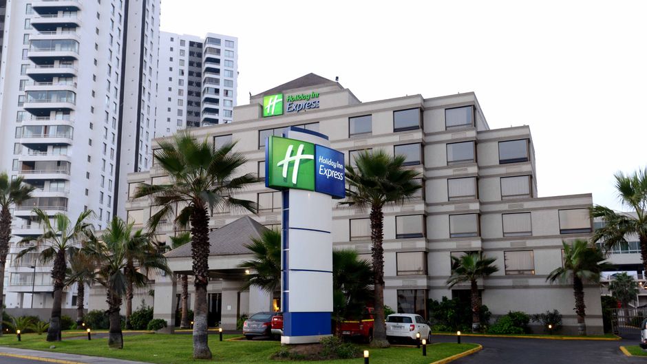 Holiday Inn Express Iquique Exterior