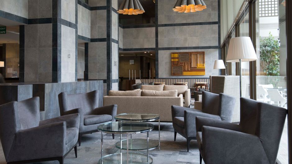 Holiday Inn Express Concepcion Lobby