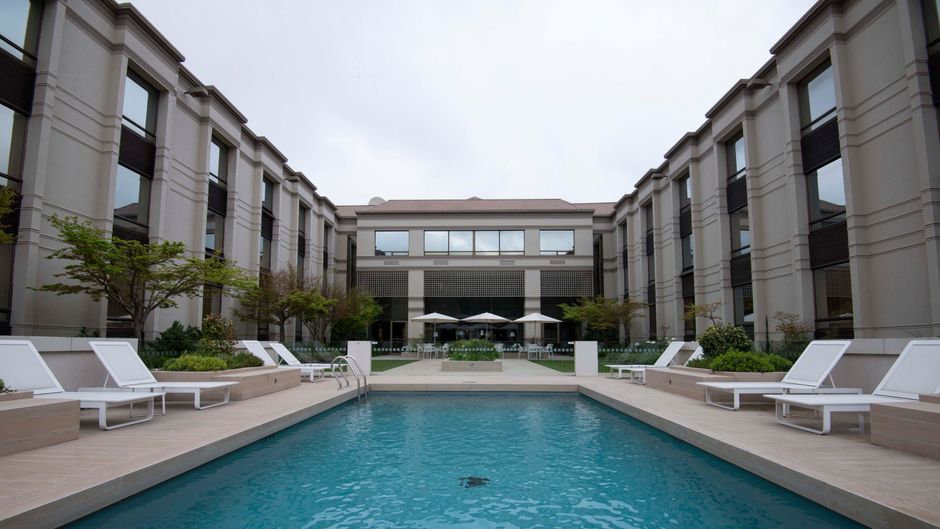 Holiday Inn Express Concepcion Pool