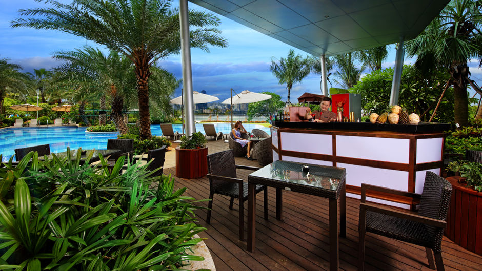 InterContinental Haikou Seaview Pool