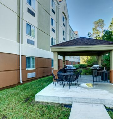 Candlewood Suites