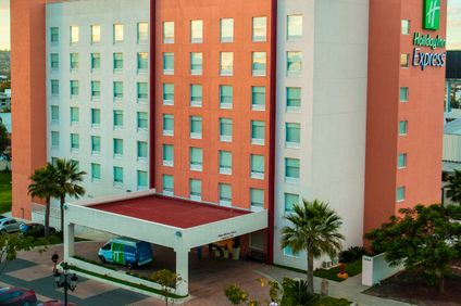 Holiday Inn Express Guadalajara Airport
