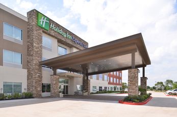 Holiday Inn Express & Suites Houston E