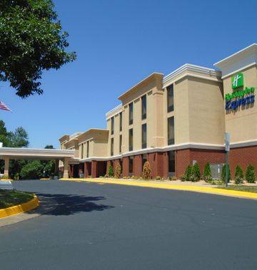 Holiday Inn Express Midlothian Turnpike