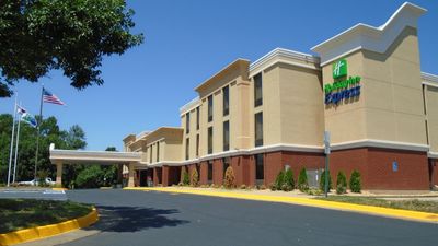 Holiday Inn Express Midlothian Turnpike