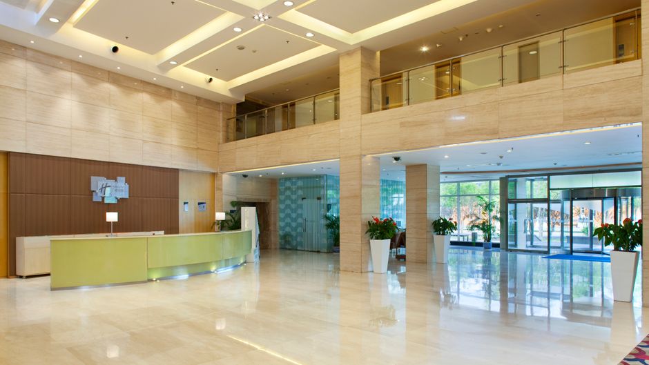 Holiday Inn Express Tianjin Airport Lobby