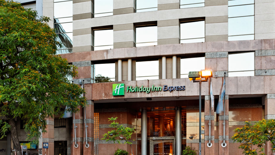 Holiday Inn Express Puerto Madero Exterior