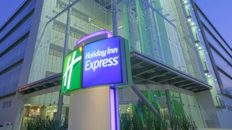Holiday Inn Express Guadalajara Expo Exterior
