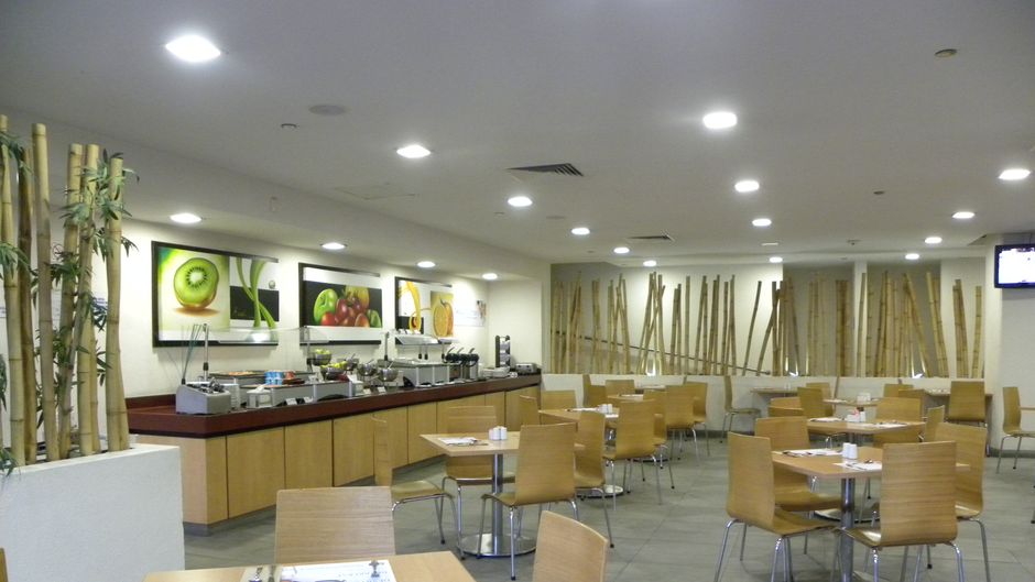 Holiday Inn Express Guadalajara Expo Restaurant