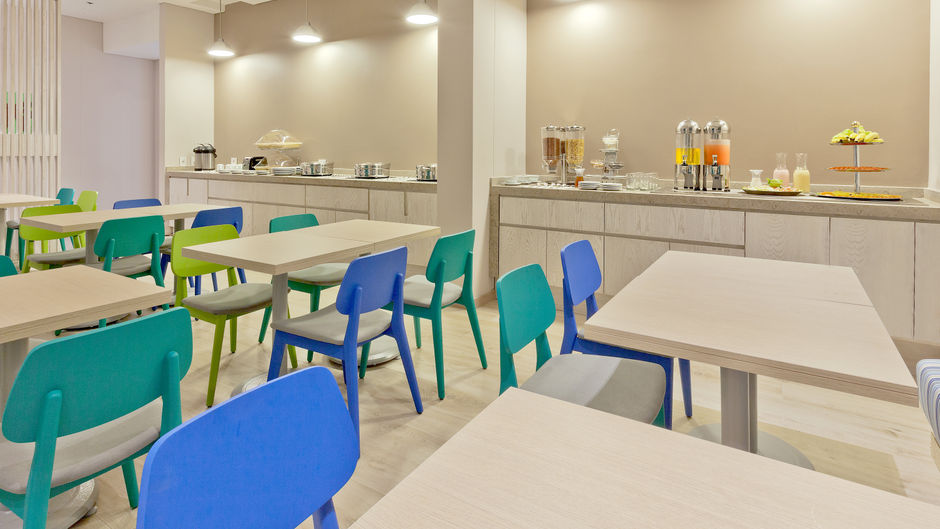 Holiday Inn Express Yopal Restaurant