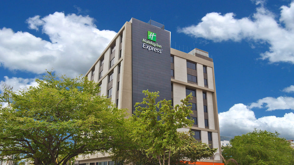 Holiday Inn Express Yopal Exterior