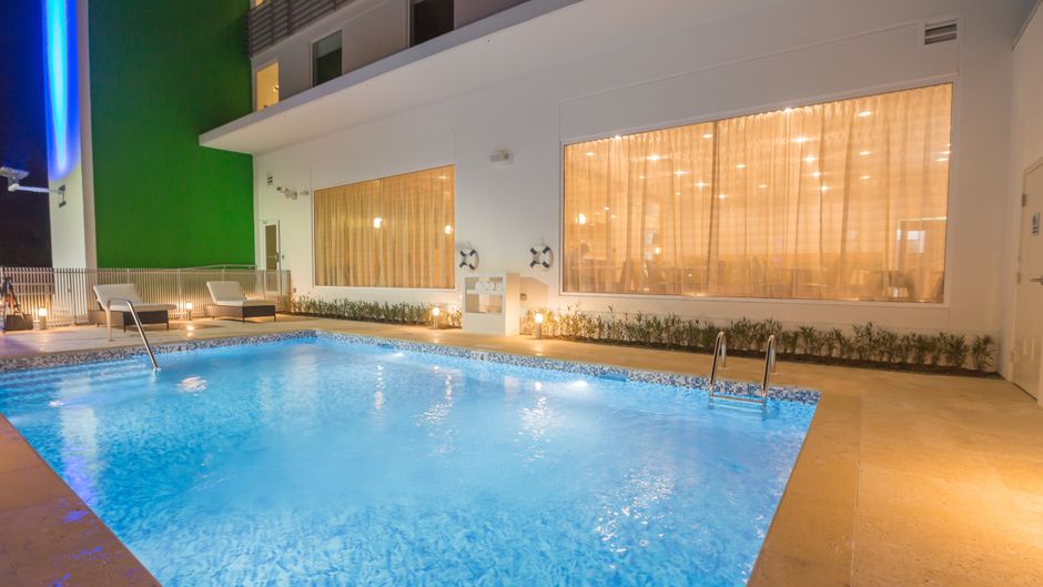 Holiday Inn Express Managua Pool