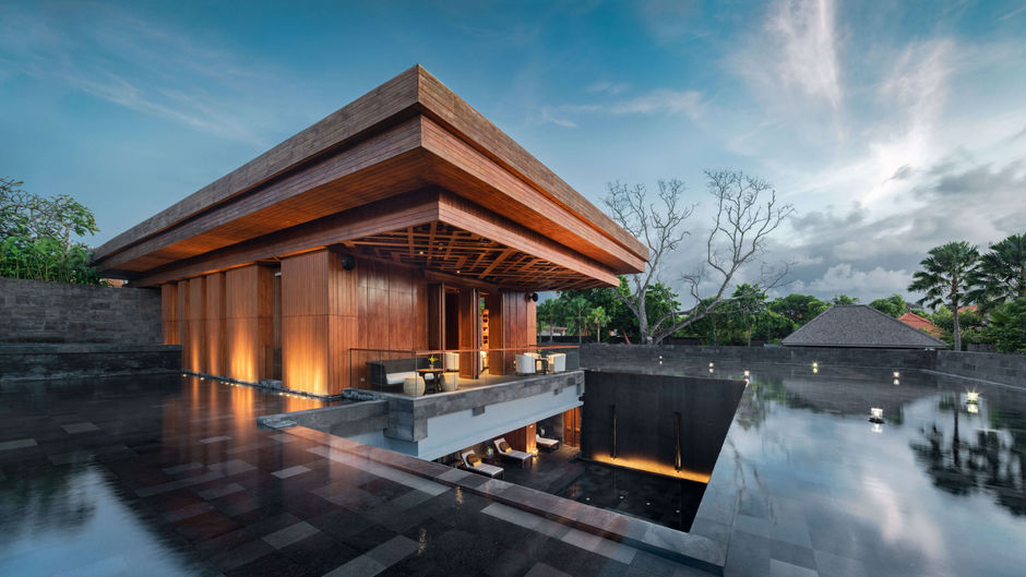 Hotel Indigo Bali Seminyak Beach Spa